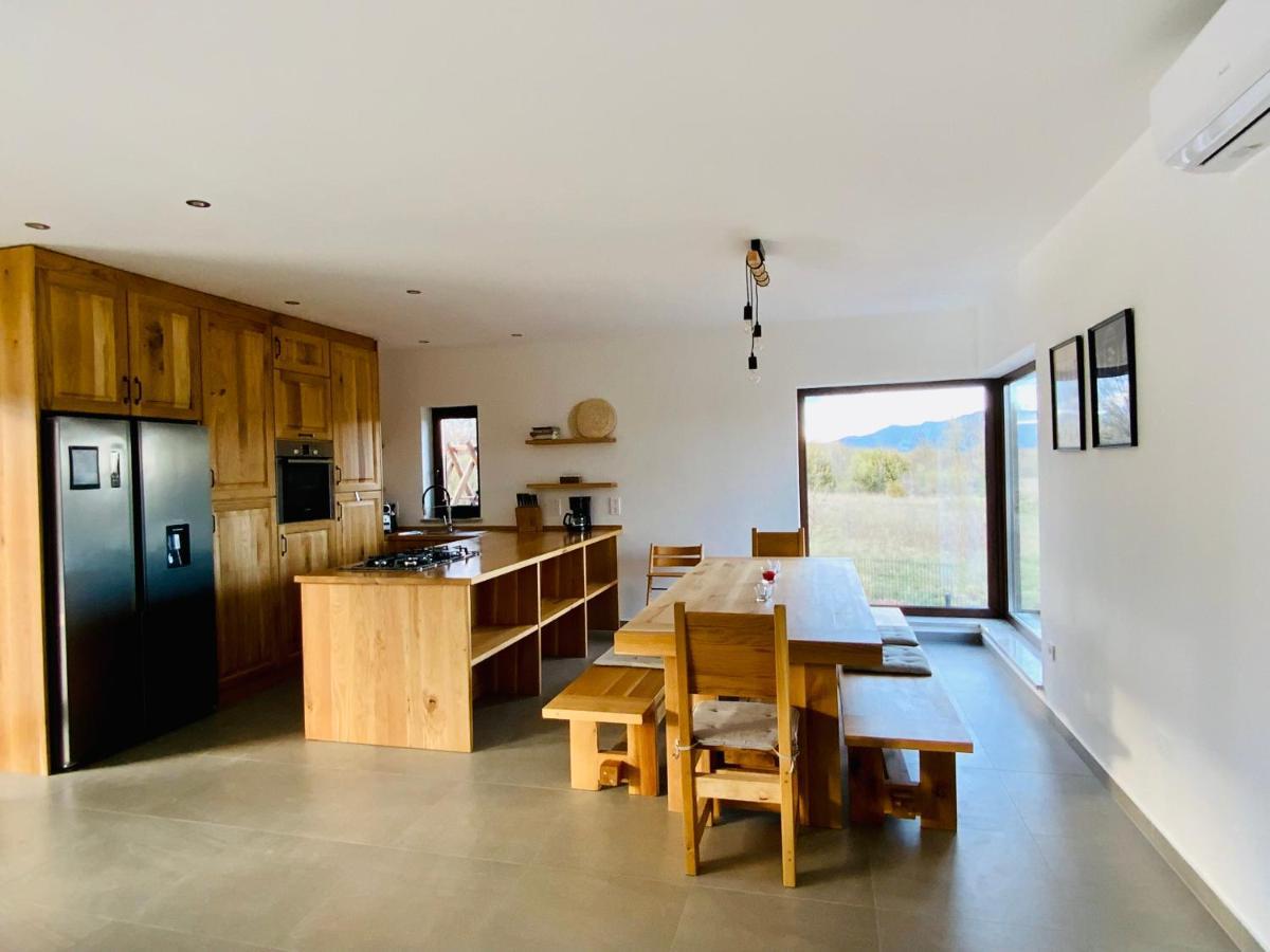Villa Fluggi Near Labin Santalezi Экстерьер фото