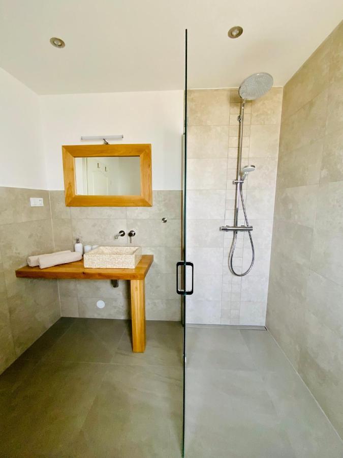 Villa Fluggi Near Labin Santalezi Экстерьер фото