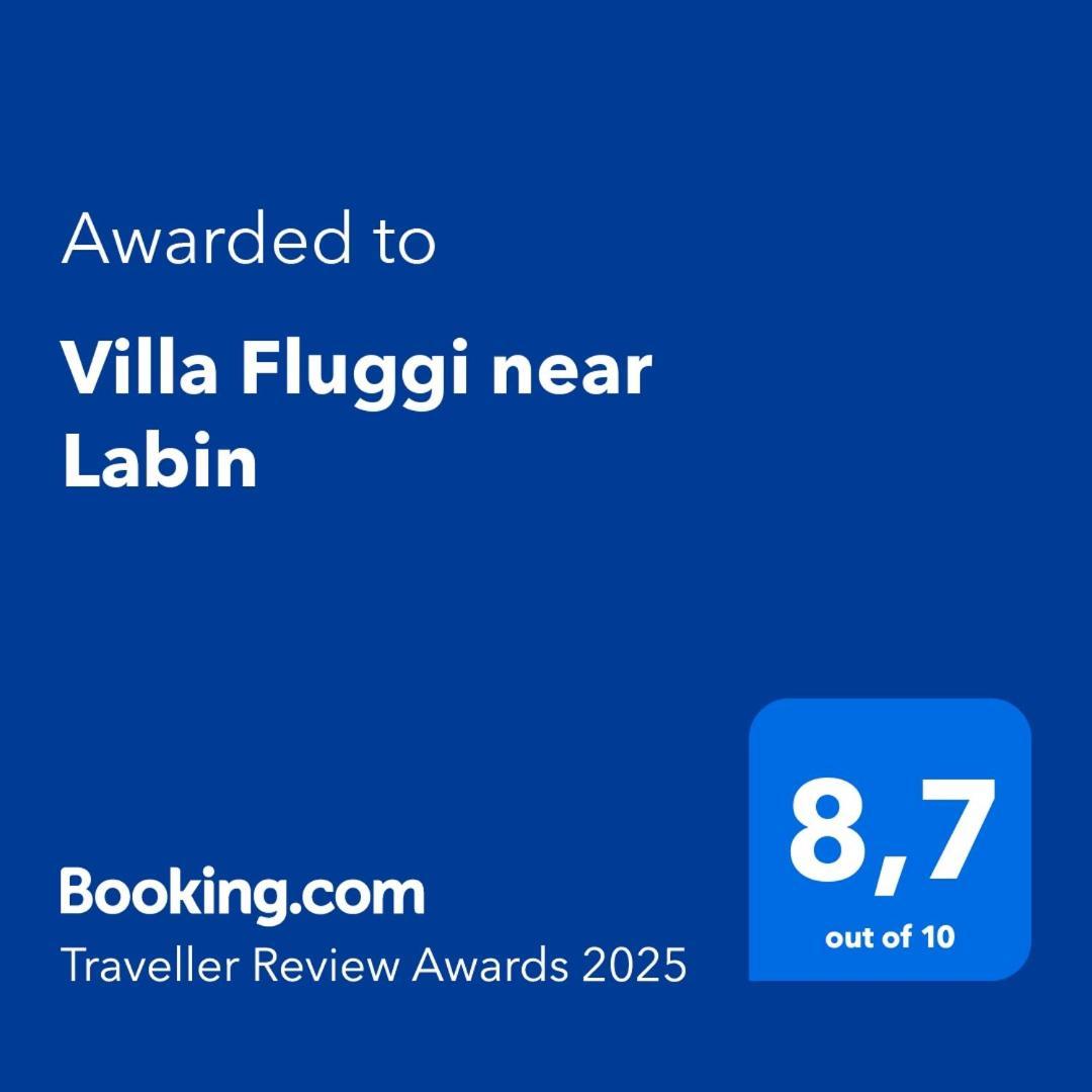 Villa Fluggi Near Labin Santalezi Экстерьер фото
